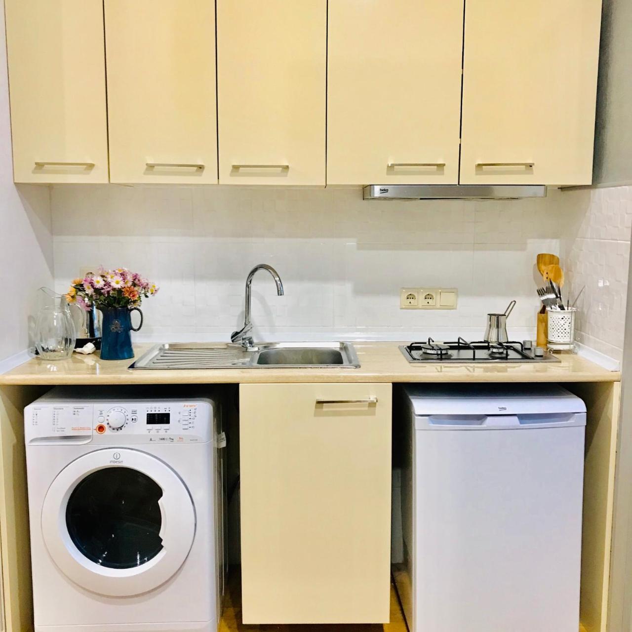 Cozy Konka Apartments Tbilisi Esterno foto
